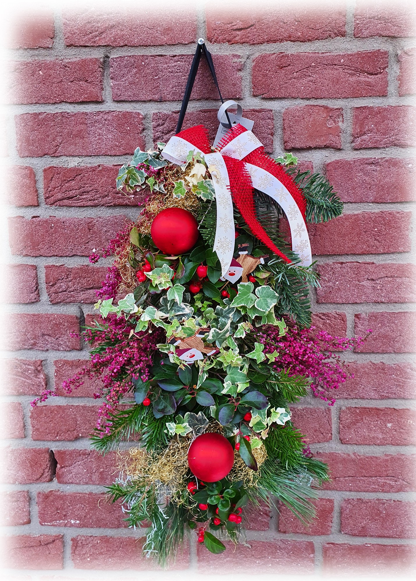 Weihnachtliche Außendekoration für Ihr Zuhause